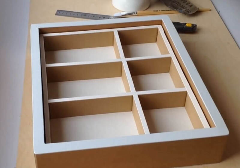 Các bước làm kệ sách bằng thùng carton