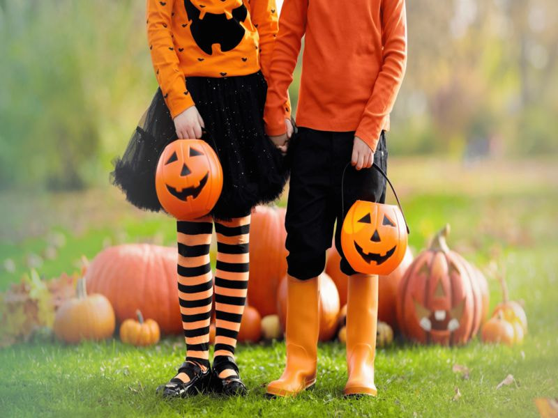 Trò chơi truyền thống trong đêm hội Halloween Mỹ