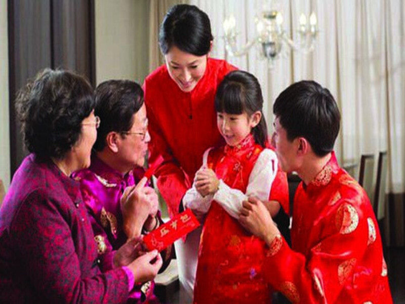 Lì xì mừng tuổi