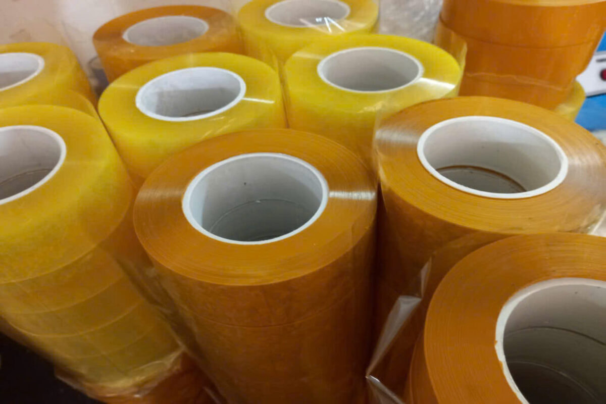 Bật mí tips dán băng dính đúng cách siêu đơn giản, hiệu quả