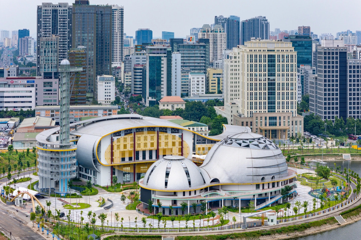 Chiêm ngưỡng loạt công trình mừng 70 năm ngày Giải phóng Thủ đô