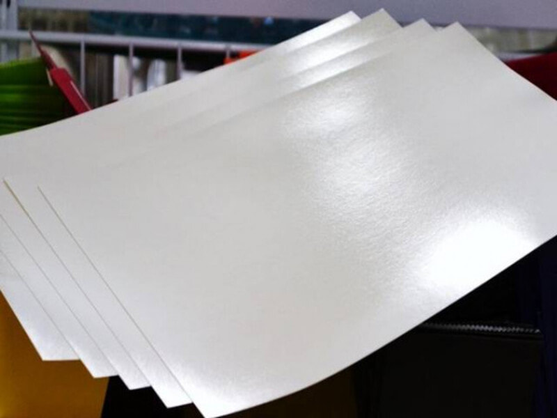 Tổng hợp 12 loại giấy thường gặp trong in offset 21 Giấy Couche Matt